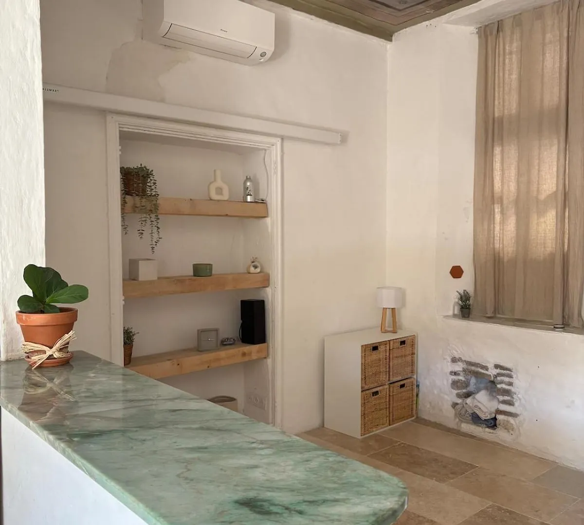 Maison Climatisee Au Coeur Du Village Cagnes-sur-Mer France