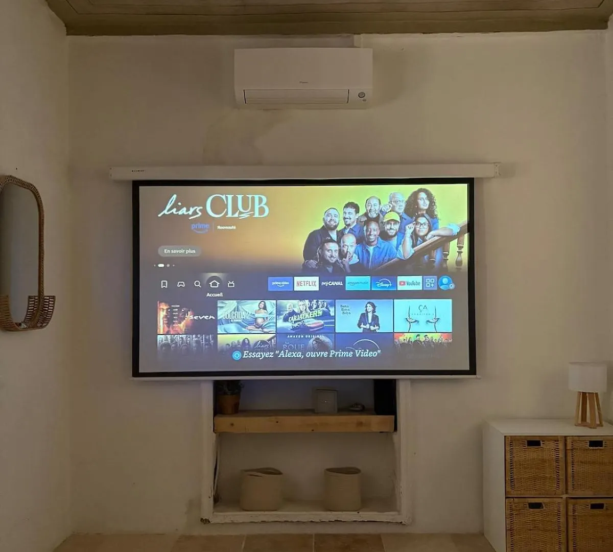 Maison Climatisee Au Coeur Du Village Cagnes-sur-Mer 0*,  France